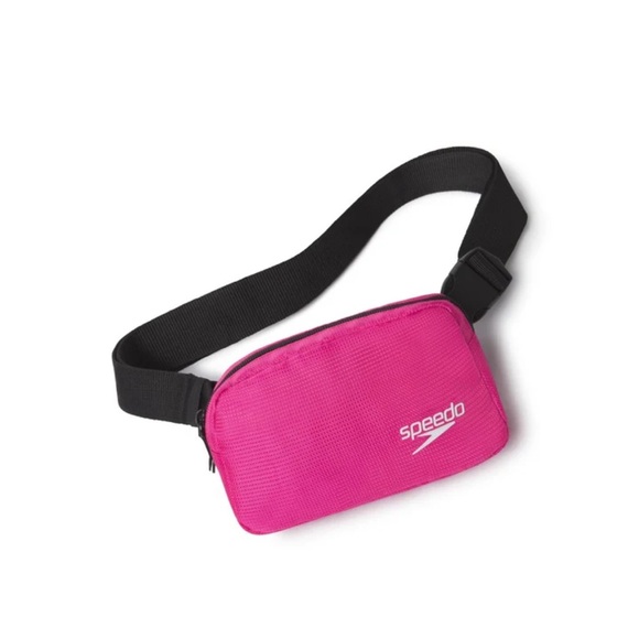 Speedo Fuchsia Belt Bag  Crossbody with Black Adjustable Strap - Picture 1 of 2